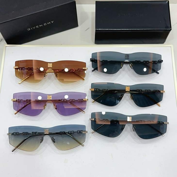 Picture of Givenchy Sunglasses _SKUfw76771611fw